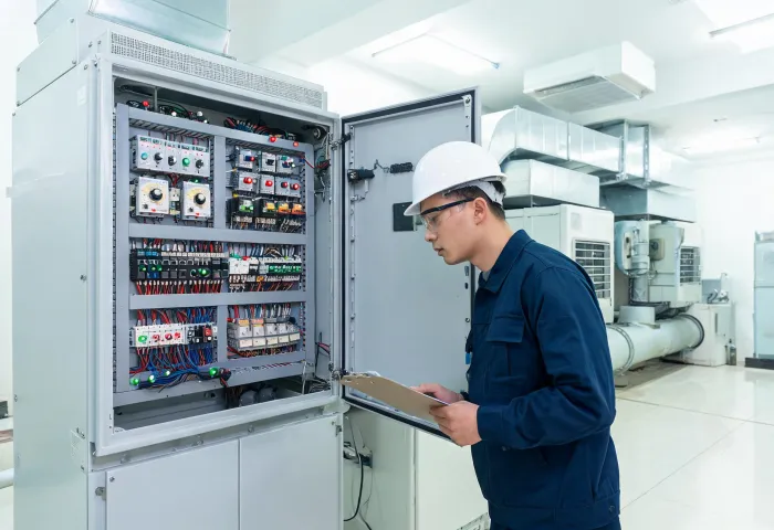 Building automation control cabinet